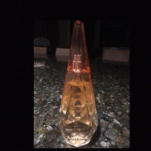 Givenchy ange ou demon le secret